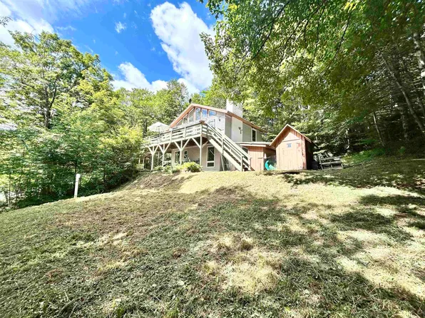 631 Oberdorf Avenue, Readsboro, VT 05350