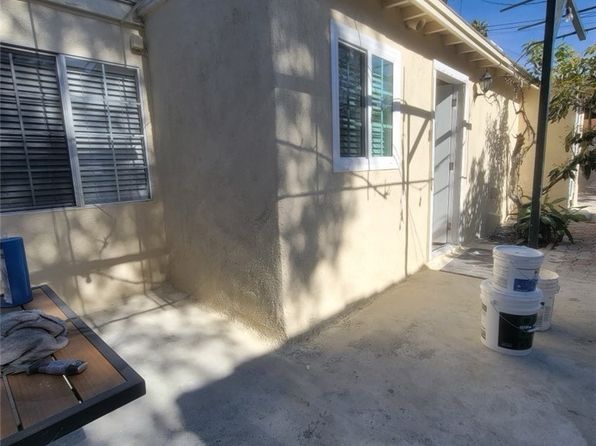 1011 1/2 San Pascual Ave