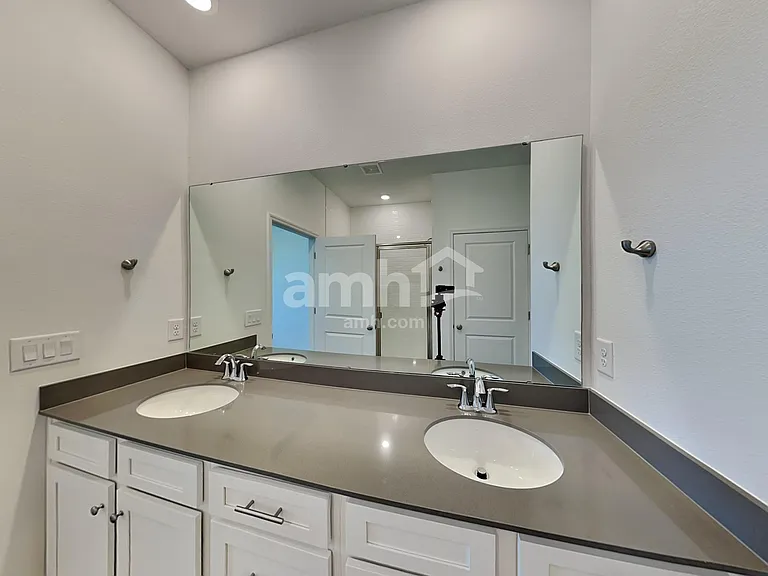 5442 Boulder Creek Cv — Photo 17