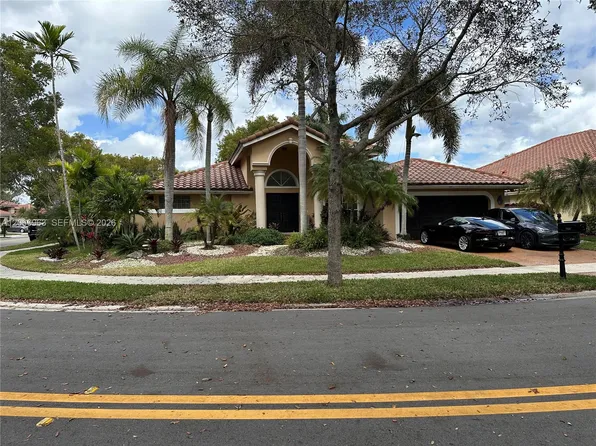 966 Spoonbill Cir, Weston, FL 33326