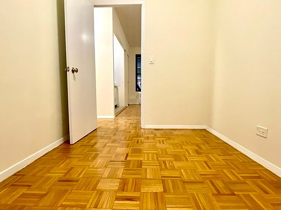 5th image of 510 E 79th St APT 2D