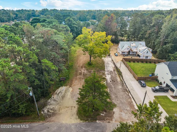 6138 Bailey Buck Road, Wilmington, NC 28409