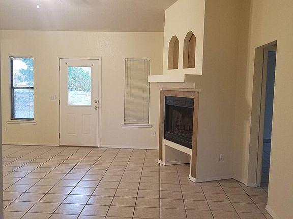 5th image of 3683 Malachite Ave