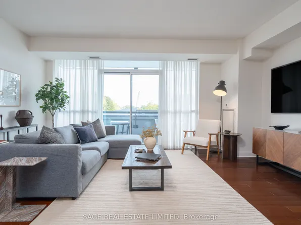 1 Hurontario St #202, Mississauga, ON L5G 0A3