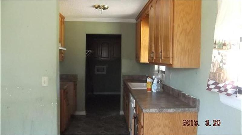 2nd image of 616 County Road 3
