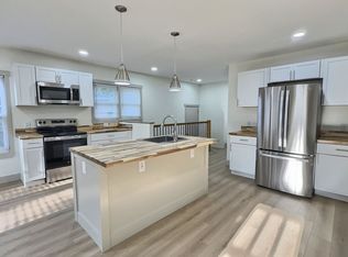 1215 N Washington St, Bloomington, IN 47408