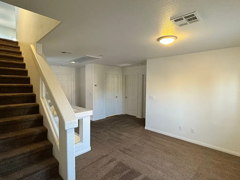 6719 Treble Clef Ave — Photo 11