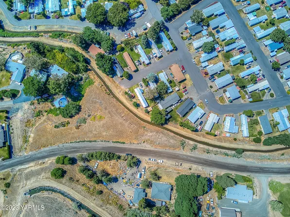 Nka Resthaven Rd, Yakima, WA 98901