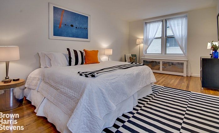 2nd image of 245 Henry St APT 6A