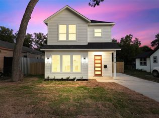 1410 Adelaide Dr, Dallas, TX 75216