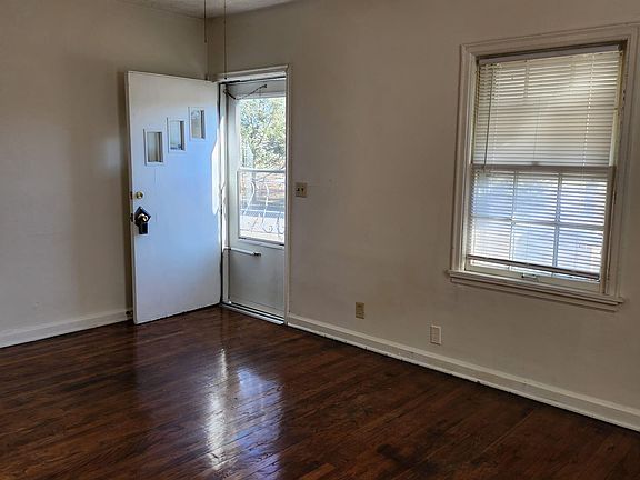 2nd image of 6126 S 32nd St