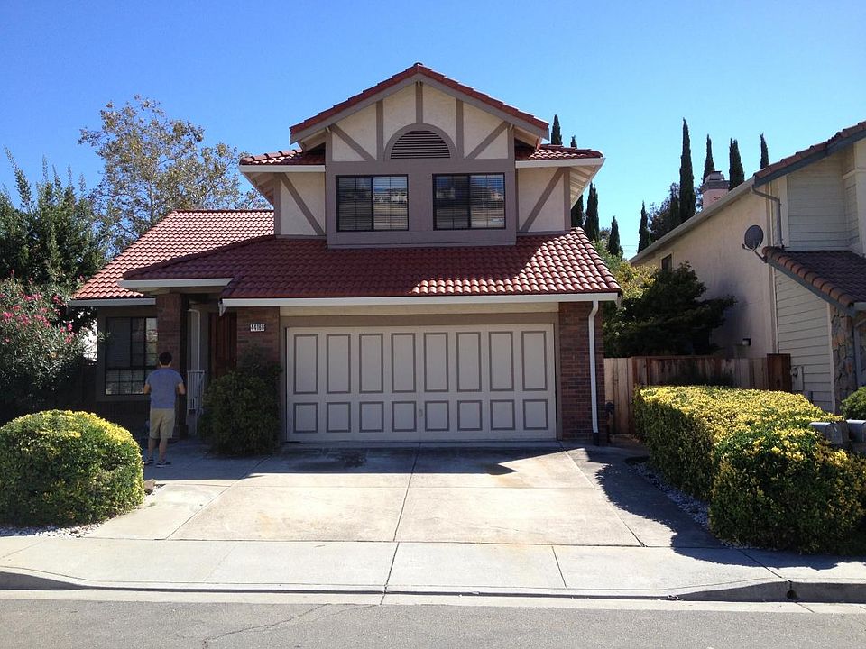 1st image of 44168 Glendora Dr