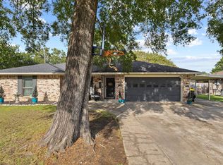 490 Concord St, Vidor, TX 77662