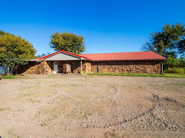 1004 W Poplar St, Fort Gibson, OK 74434