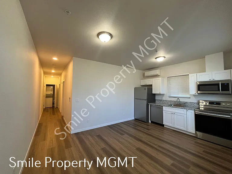 6940 SE Long St — Photo 10