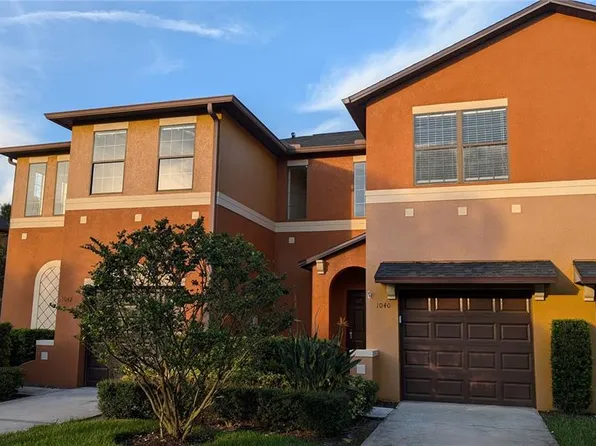 1040 Tullamore Dr, Zephyrhills, FL 33543