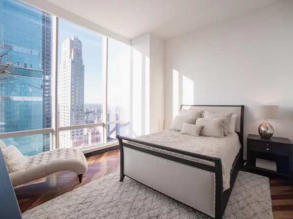 157 West 57th Street image 13 of 18