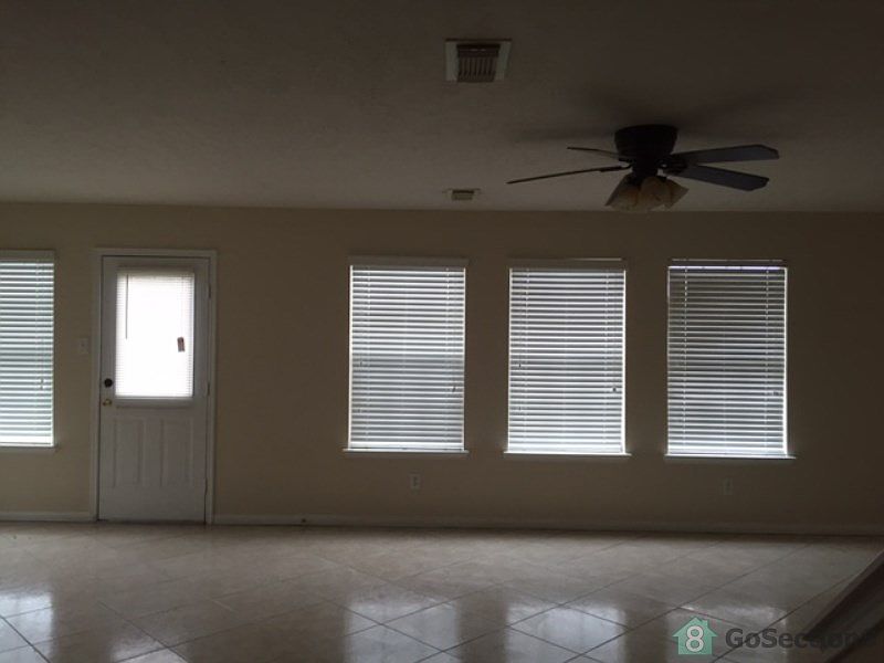 2nd image of 9903 NW Park Place Dr