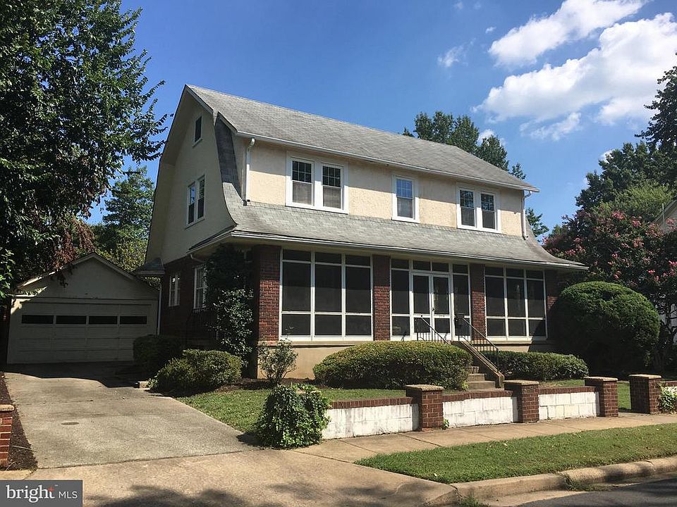 1st image of 2718 18th St N