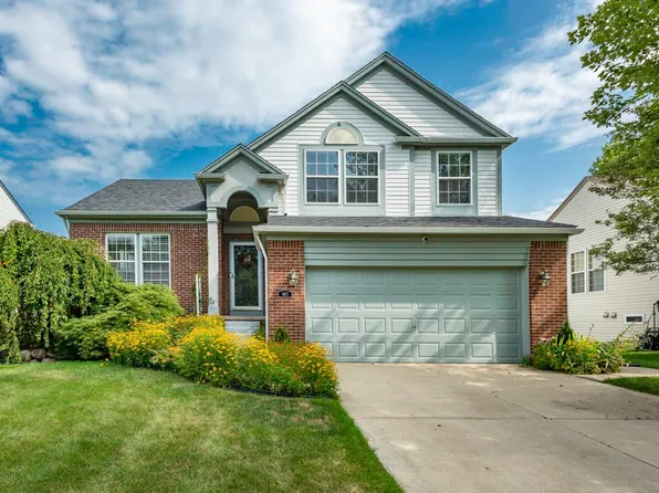 9871 High Meadow Dr, Ypsilanti, MI 48198