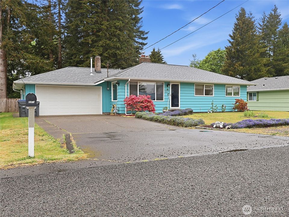 1st image of 227 N Blakeley Street