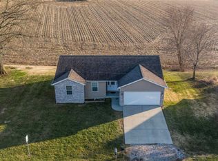 8 David St, Waterloo, IL 62298