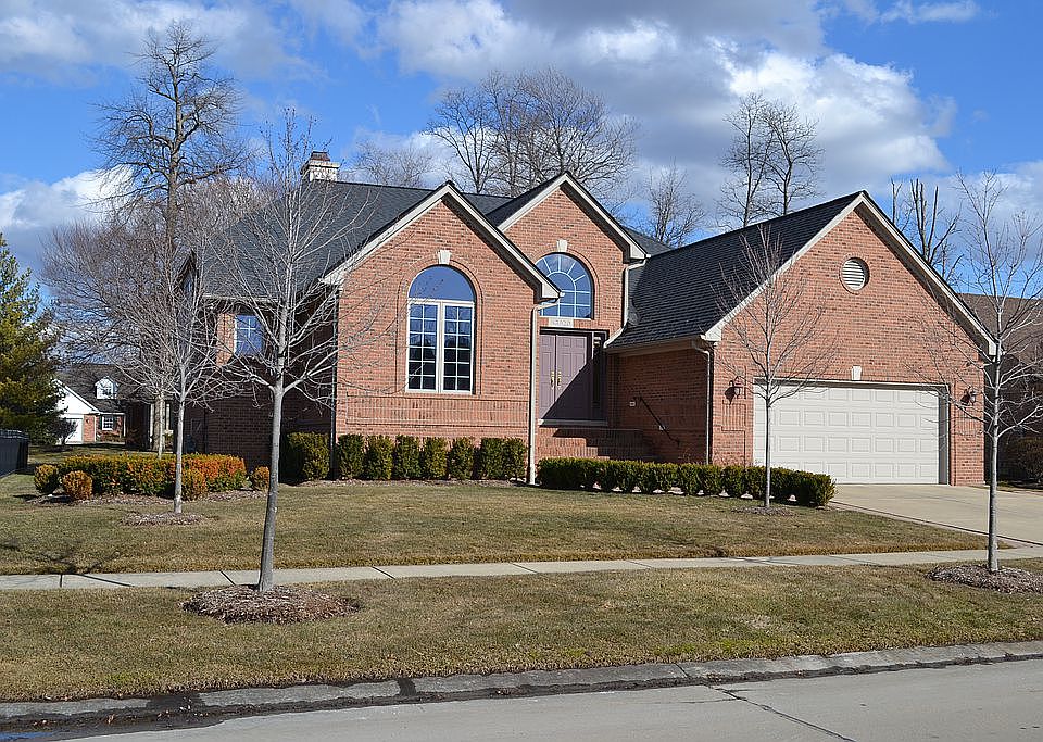 1st image of 53920 Paul Wood Dr