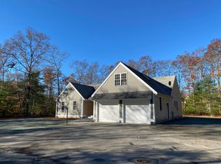 2 Preakness Ln, Mashpee, MA 02649