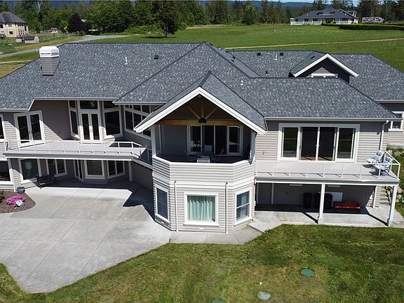 Aerial view from the west. 