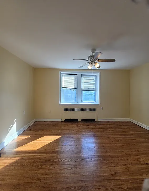 5908 Castor Avenue - 1 — Photo 4