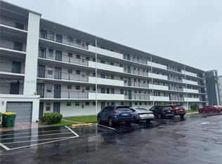 950 Hillcrest Dr APT 411, Hollywood, FL 33021