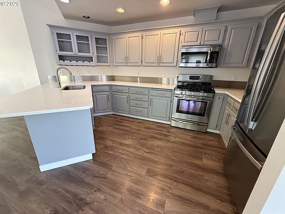4th image of 16628 SW Jordan Way