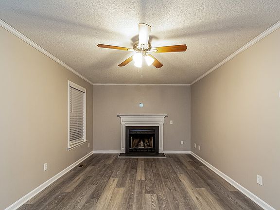 5th image of 525 Hidden Cellars Dr