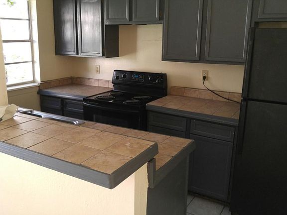 Ceramic Tile Countertops and Breakfast Bar