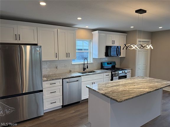 5th image of 3603 Hildana Rd