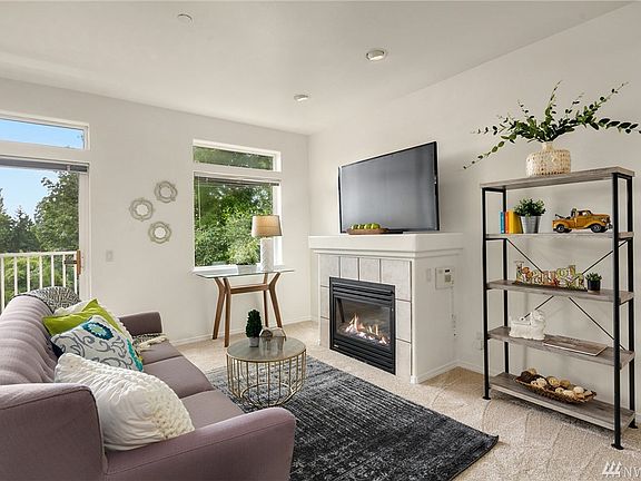 4th image of 4133 156th St SW #14