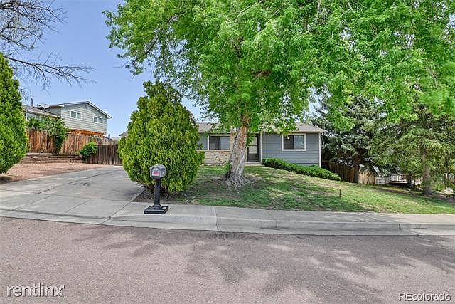 2nd image of 6925R Grand Ave