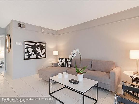 2nd image of 3912 NE 22nd Ave #3B