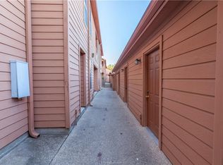 1305 W Villa Maria Rd APT A103, Bryan, TX 77801