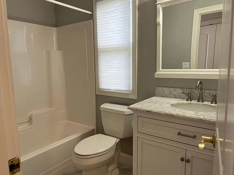 303 Cabot St — Photo 21