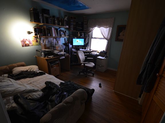5th image of 26 Bronx St