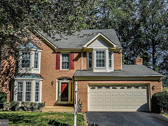 2nd image of 9110 Wood Pointe Way