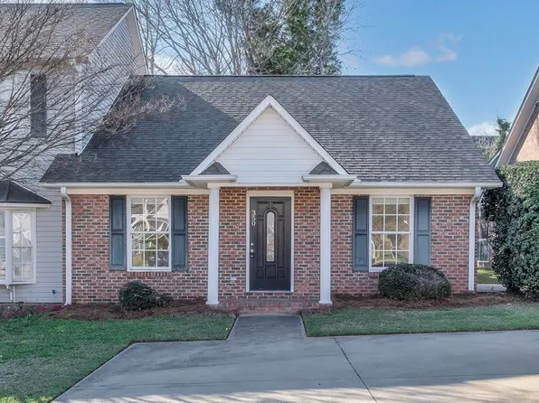 350 W Pointe Dr, Spartanburg, SC 29301