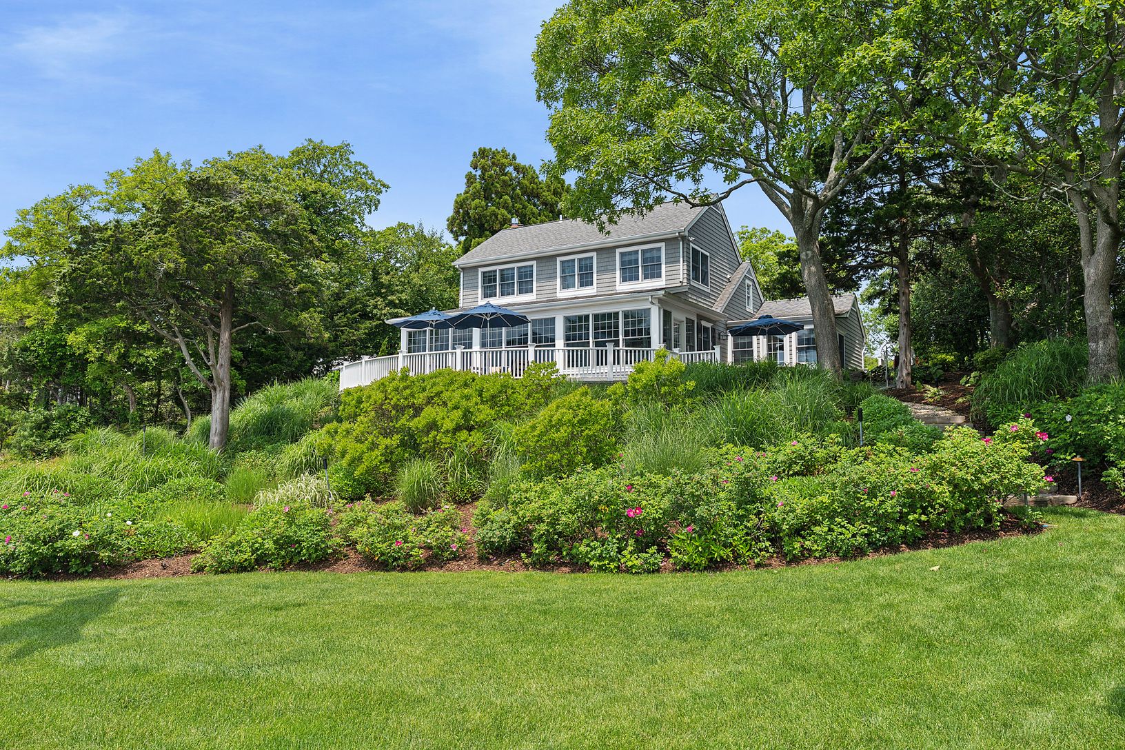 1497 Peconic Bay Blvd, Laurel