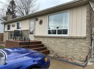 45 Arthur St S, Essex, ON N0R1G0