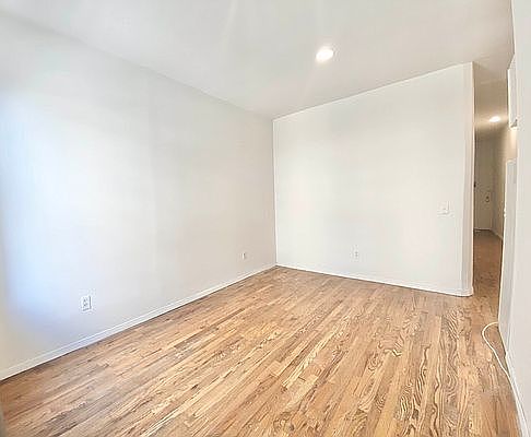 2nd image of 328 W 44th St #6B