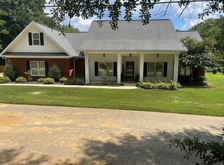 702 N Pearl St, Iuka, MS 38852