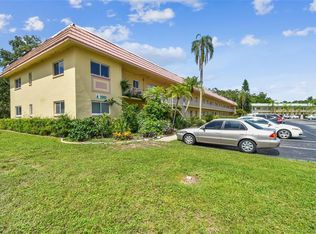 2003 Greenbriar Blvd APT 8, Clearwater, FL 33763