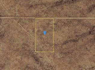 111 Charnel Rd, Carson, NM 87517