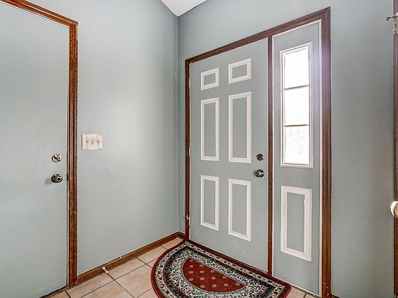 5th image of 258 Woodbridge Pl